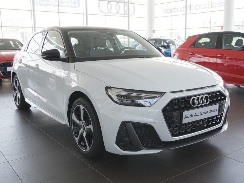 A1 Sportback 30 TFSI Adrenalin