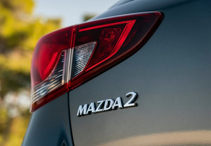 MAZDA Mazda2