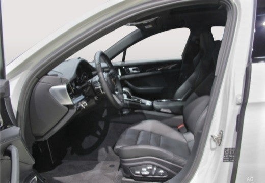 Panamera 4 E-Hybrid Sport Turismo