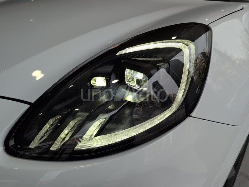 1.0 EcoBoost 125cv ST-Line X MHEV