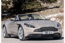 Aston Martin Db11
