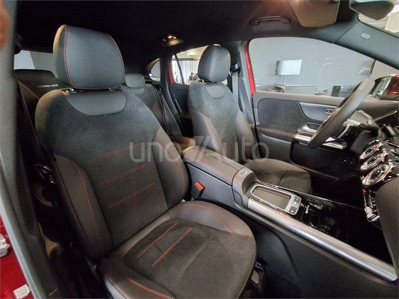 CLASE GLA 250 e con tecnología híbrida EQ