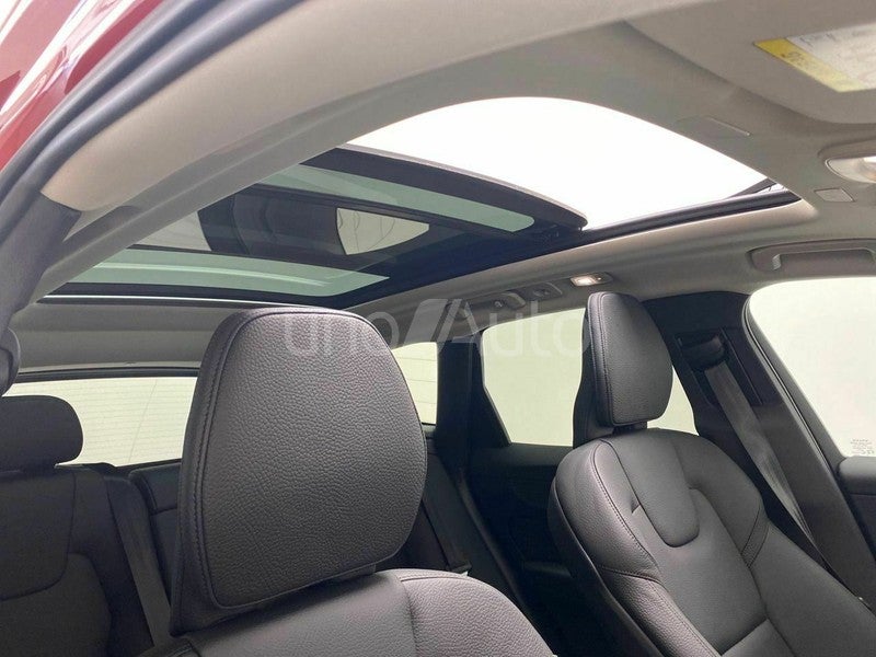 2.0 T6 AWD Recharge Plus Dark Auto