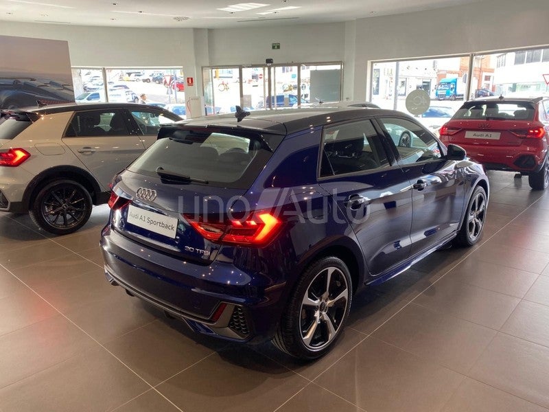 A1 Sportback 30 TFSI Adrenalin S tronic 85kW