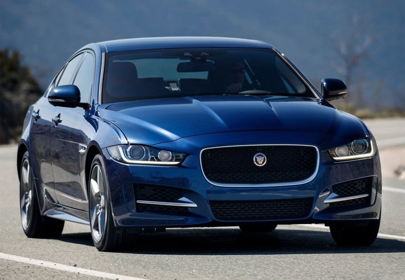 XE 2.0 I4 Pure Aut. 250