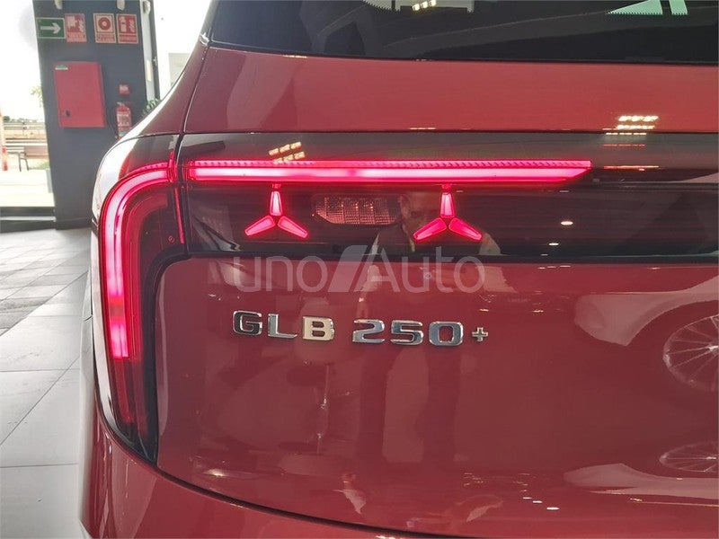 CLASE GLB 250+