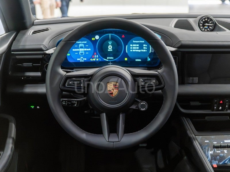 Macan 4