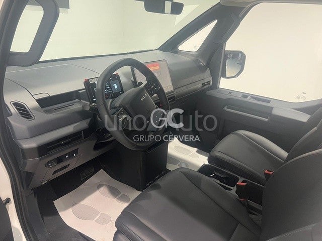 PV5 Passenger L2H1 Long Range Plus