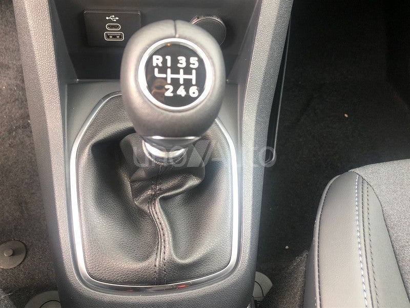 Tourneo Courier 1.0 Ecoboost Active