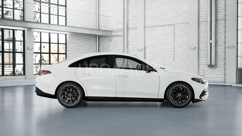 CLA CLA 180 con tecnología híbrida