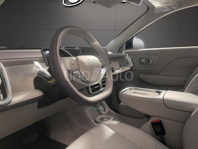 REEV 18.8 kWh Design Auto