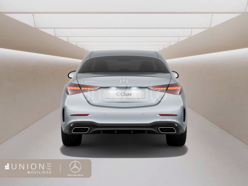 300 de con tecnología híbrida EQ