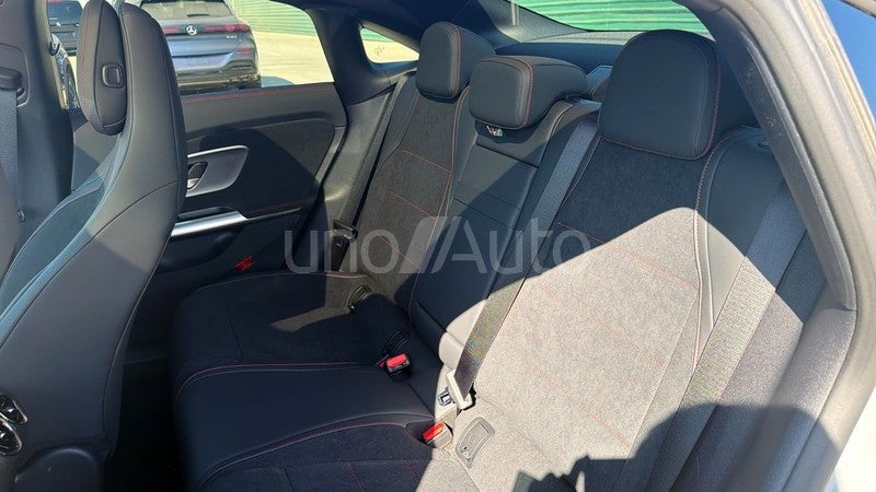 CLA Eléctrico 250+