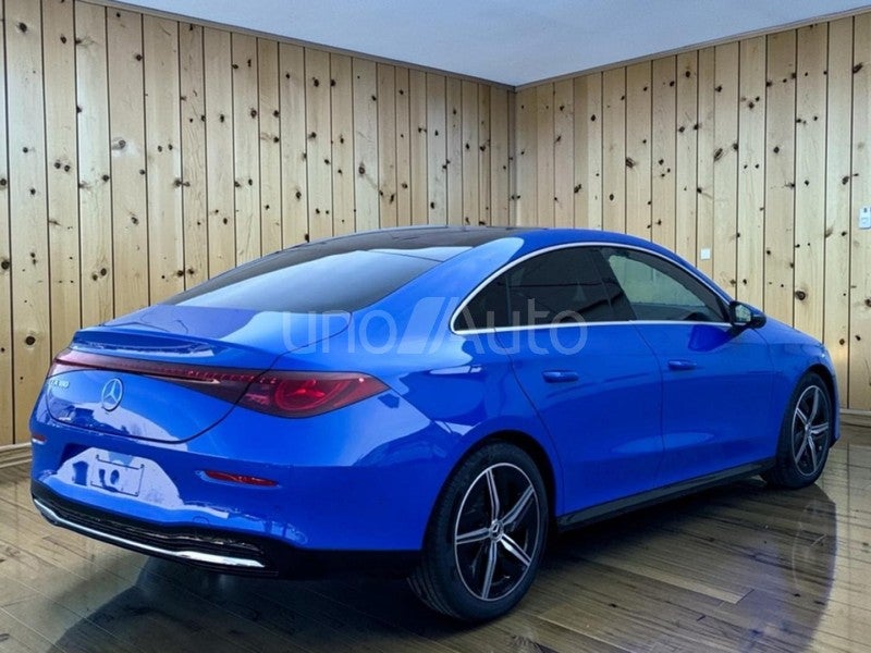 CLA CLA 180 con tecnología híbrida