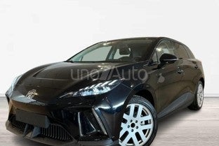 MG MG4 Luxury 64kWh