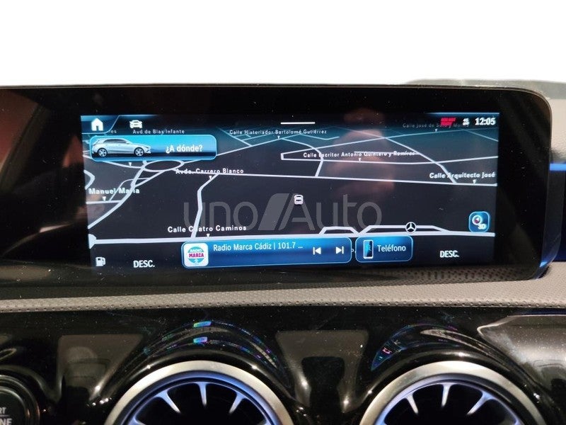 CLASE A 250 e con tecnología híbrida EQ