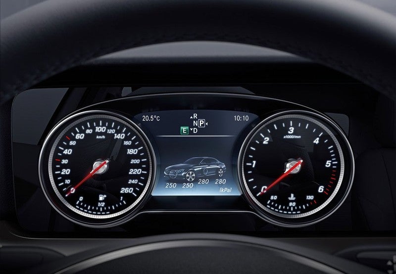 E 220d 4Matic 9G-Tronic 194