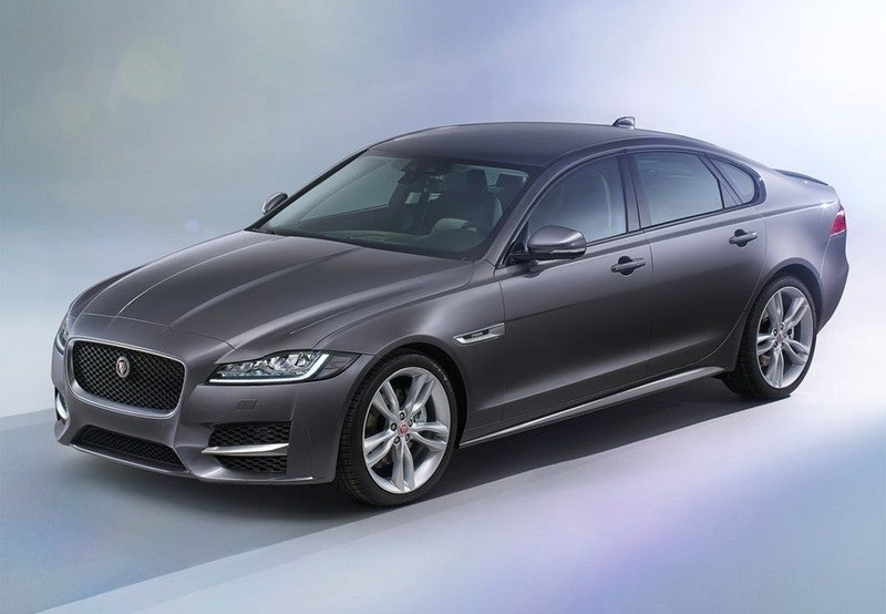 XF 2.0i4D Prestige AWD Aut. 180