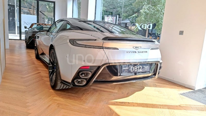 4.0 V8 S Auto