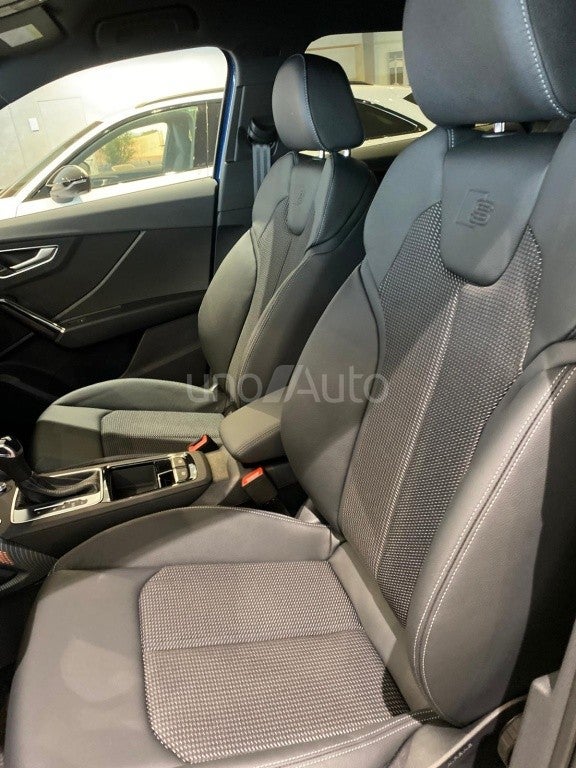 Q2 35 TDI Adrenalin Black edition S tronic 110kW