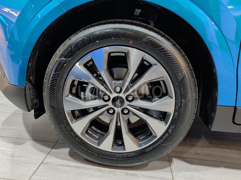 Tourneo Courier 1.0 Ecoboost Titanium