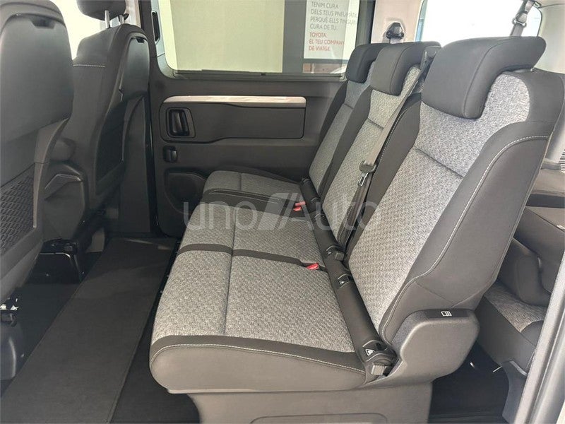 Proace Family L2 2.0D 8pl. Advance 145