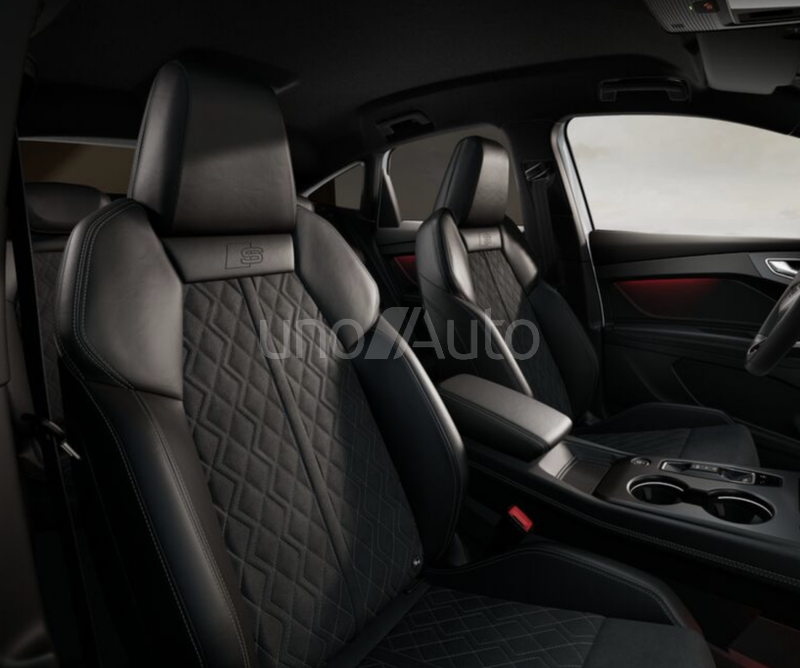 Q4 e-tron Sportback quattro Black line 220kW 82KWh