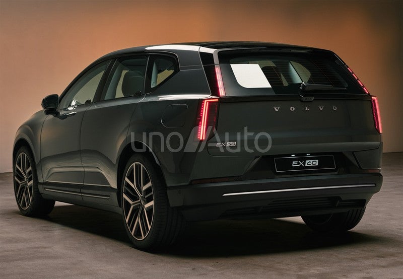 EX60 P6 Electric Plus RWD