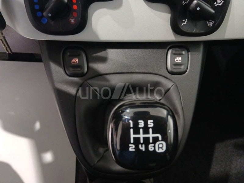 1.0 Hybrid 51kW (70cv)