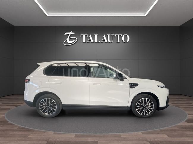 REEV 18.8 kWh Design Auto