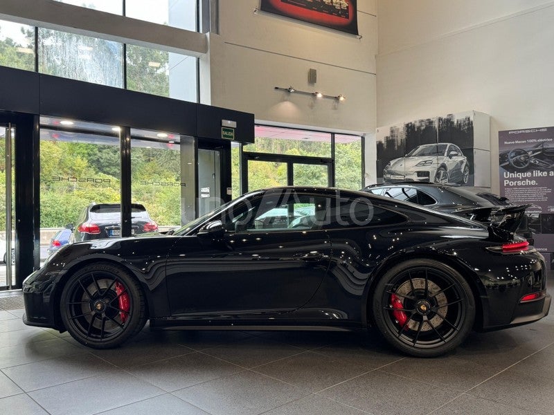 911 Carrera 4 GTS