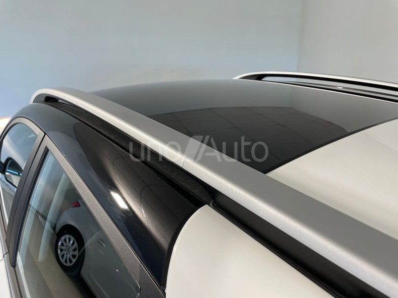 1.0 T-GDi 74kW (100CV) MHEV Drive DCT