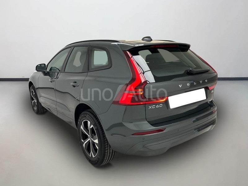 2.0 B5 G MHEV Core Auto AWD