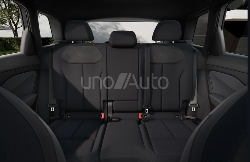 Q3 e-hybrid S Line S tronic 200kW