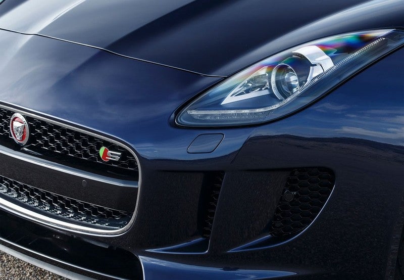 F-Type Convertible 2.0 I4 R-Dynamic Aut. 300
