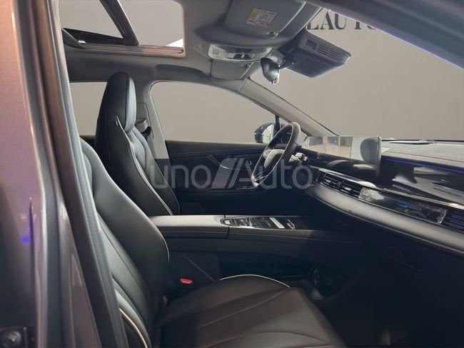 MY2 - Premium 1.6 TGDI 108kW (14cv)