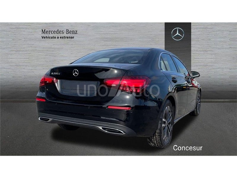 A 200d Sedán 8G-DCT