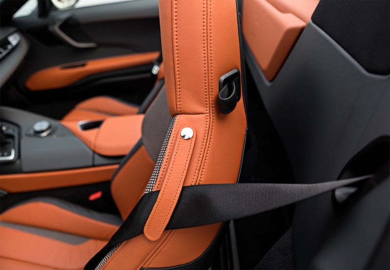 i8 Roadster