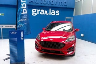 FORD Kuga 2.5 Duratec FHEV Vignale 4x2 Aut.