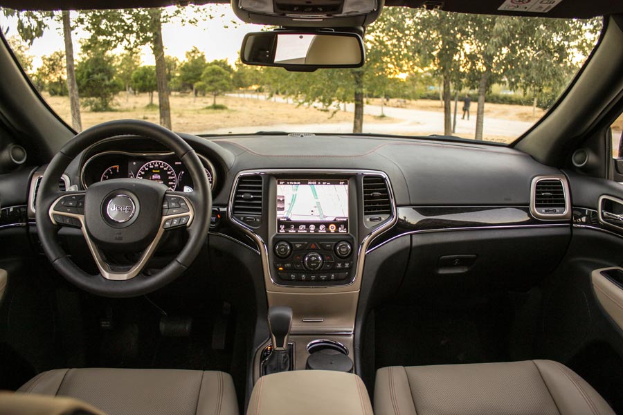 Jeep Grand Cherokee 75 Aniversario (1)
