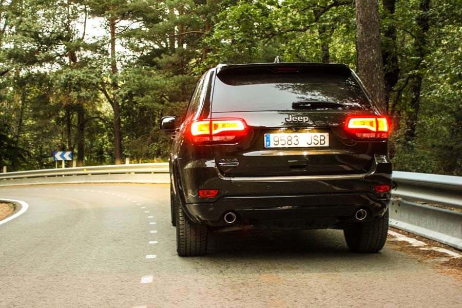 Jeep Grand Cherokee 75 Aniversario (2)