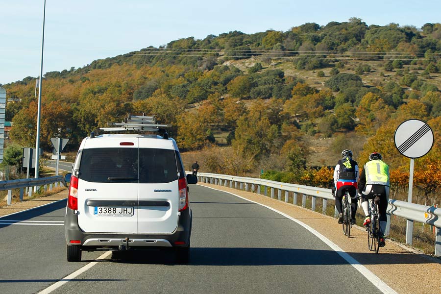“Almas ciclistas”, por el respeto a las bicicletas en las carreteras “Almas ciclistas”, por el respeto a las bicicletas en las carreteras