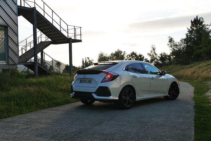 Los consumos del Honda Civic 1.0 turbo son muy ajustados.