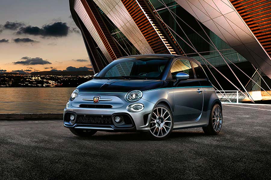 Abarth 695 Rivale, homenaje especial a la náutica Abarth 695 Rivale, homenaje especial a la náutica