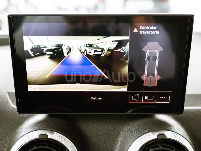 Q2 35 TDI Black line edition quattro S tronic 110kW
