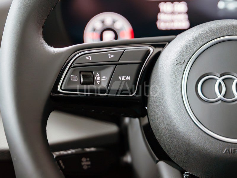 Q2 35 TDI Black line edition quattro S tronic 110kW
