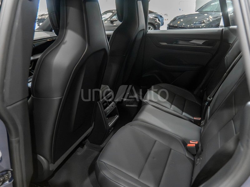 Macan 4