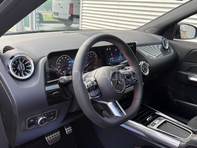 GLA 200d 8G-DCT