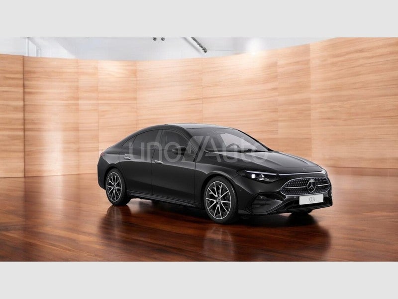 CLA Shooting Brake 180 7G-DCT