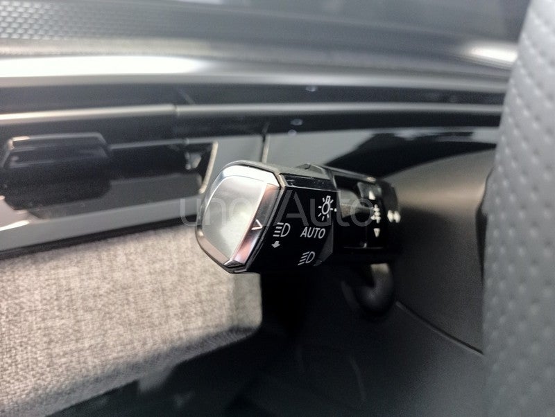 3008 Hybrid 145 GT eDCS6
